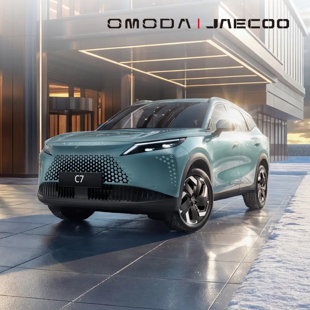 OMODA C7 — стильный и технологичный кроссовер с выразительным купейным дизайном